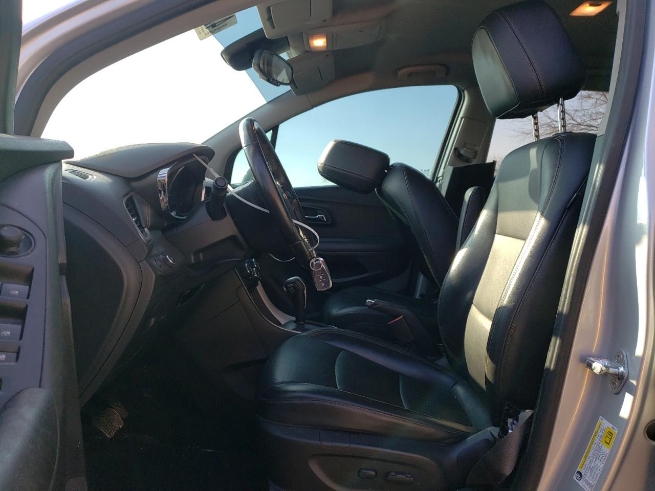 KL7CJLSB1MB300700 CHEVROLET TRAX 2021