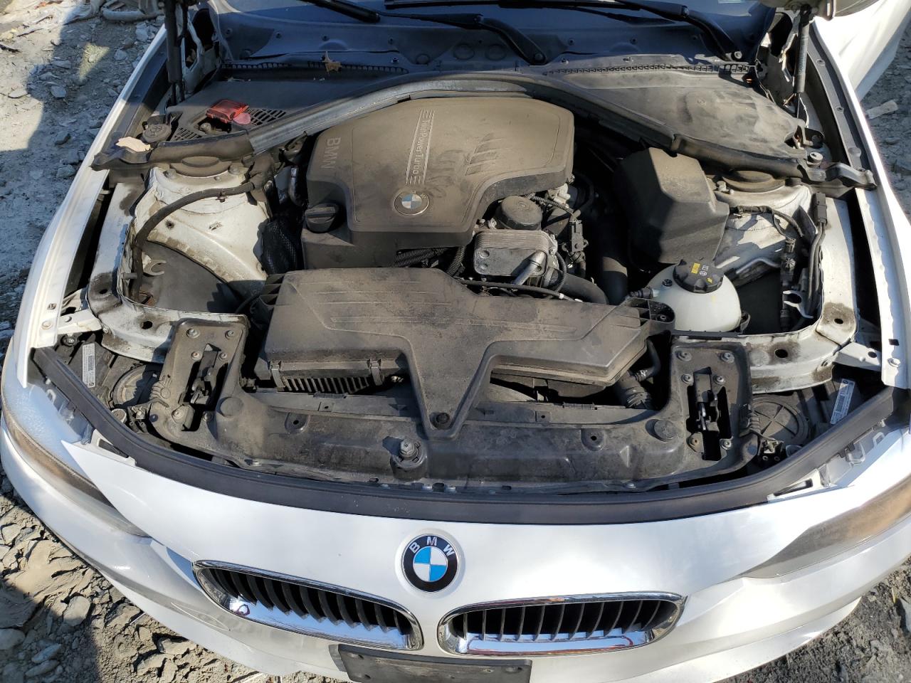 WBA3B1G58ENT00052 2014 BMW 320 I