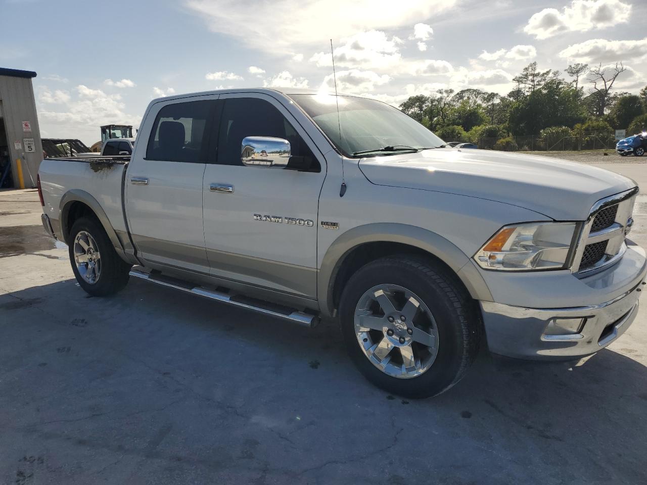 1D7RB1CT4BS614687 2011 Dodge Ram 1500