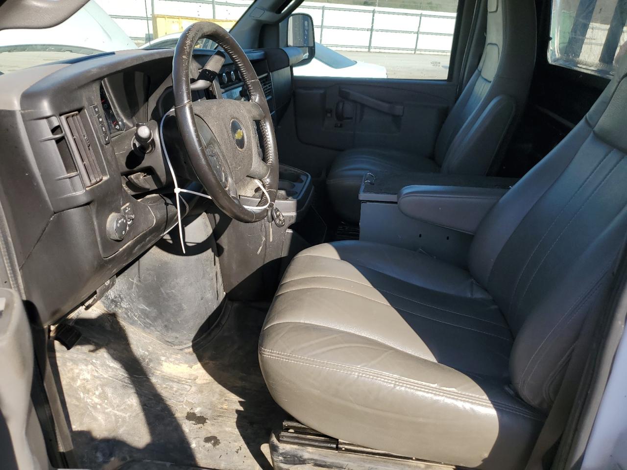 1GCWGAFPXL1144489 CHEVROLET EXPRESS 2020