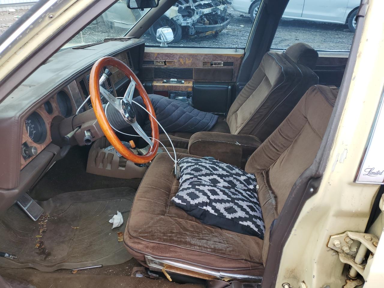 1G4AX69Y8DH480447 1983 Buick Electra Limited