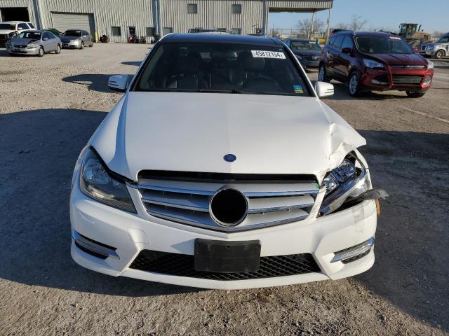 VIN WDDGF8AB2DR251928 2013 Mercedes-Benz C-Class, 3... no.5