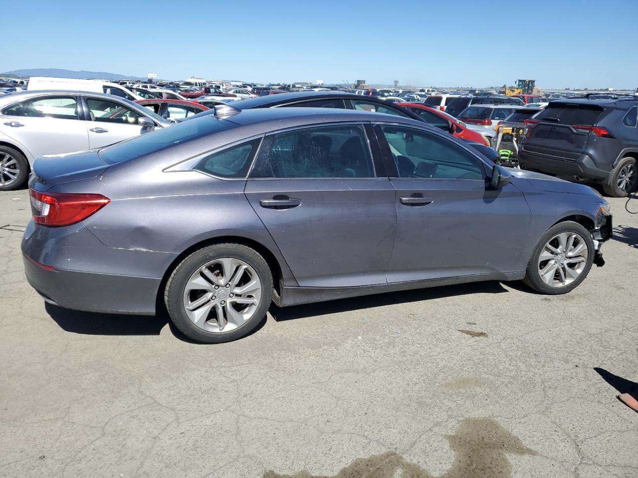 1HGCV1F10JA138378 HONDA ACCORD 2018
