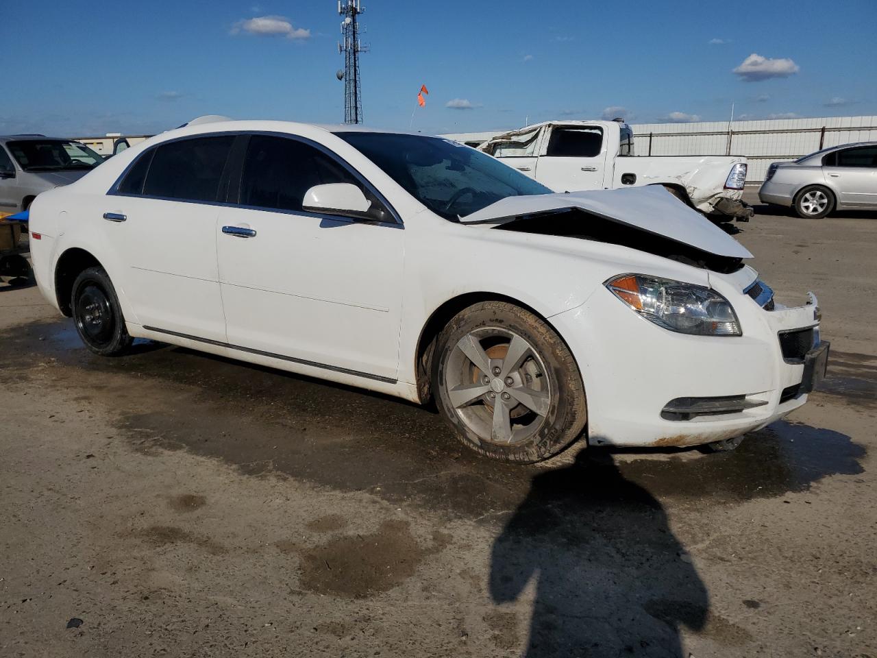 1G1ZD5E05CF386104 2012 Chevrolet Malibu 2Lt