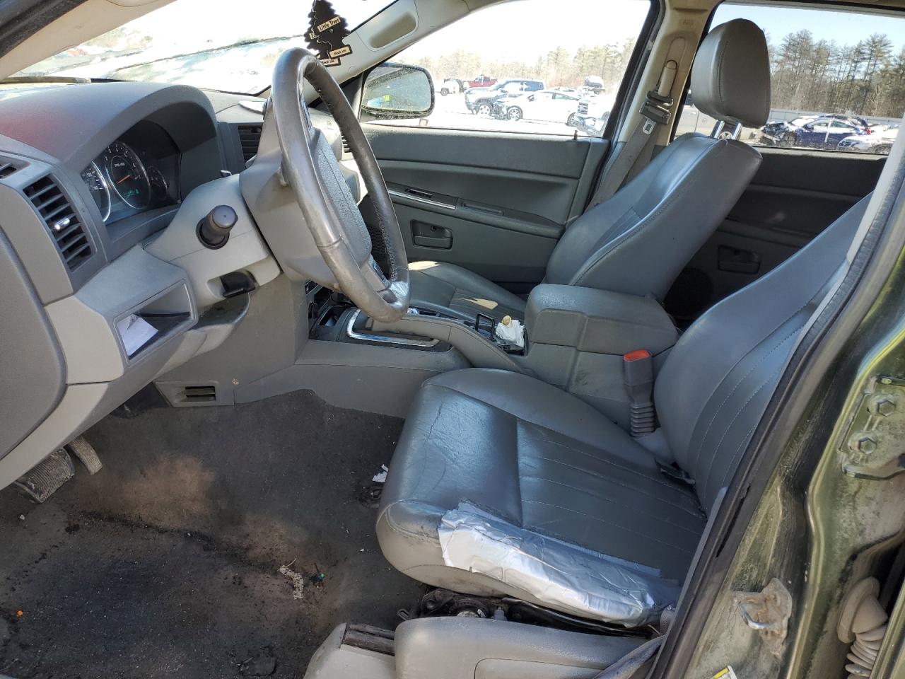 1J8GR48K77C605121 2007 Jeep Grand Cherokee Laredo