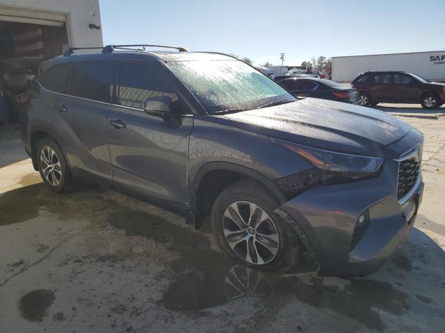 2022 Toyota Highlander Xle VIN: 5TDHZRAH8NS116827 Lot: 45579344