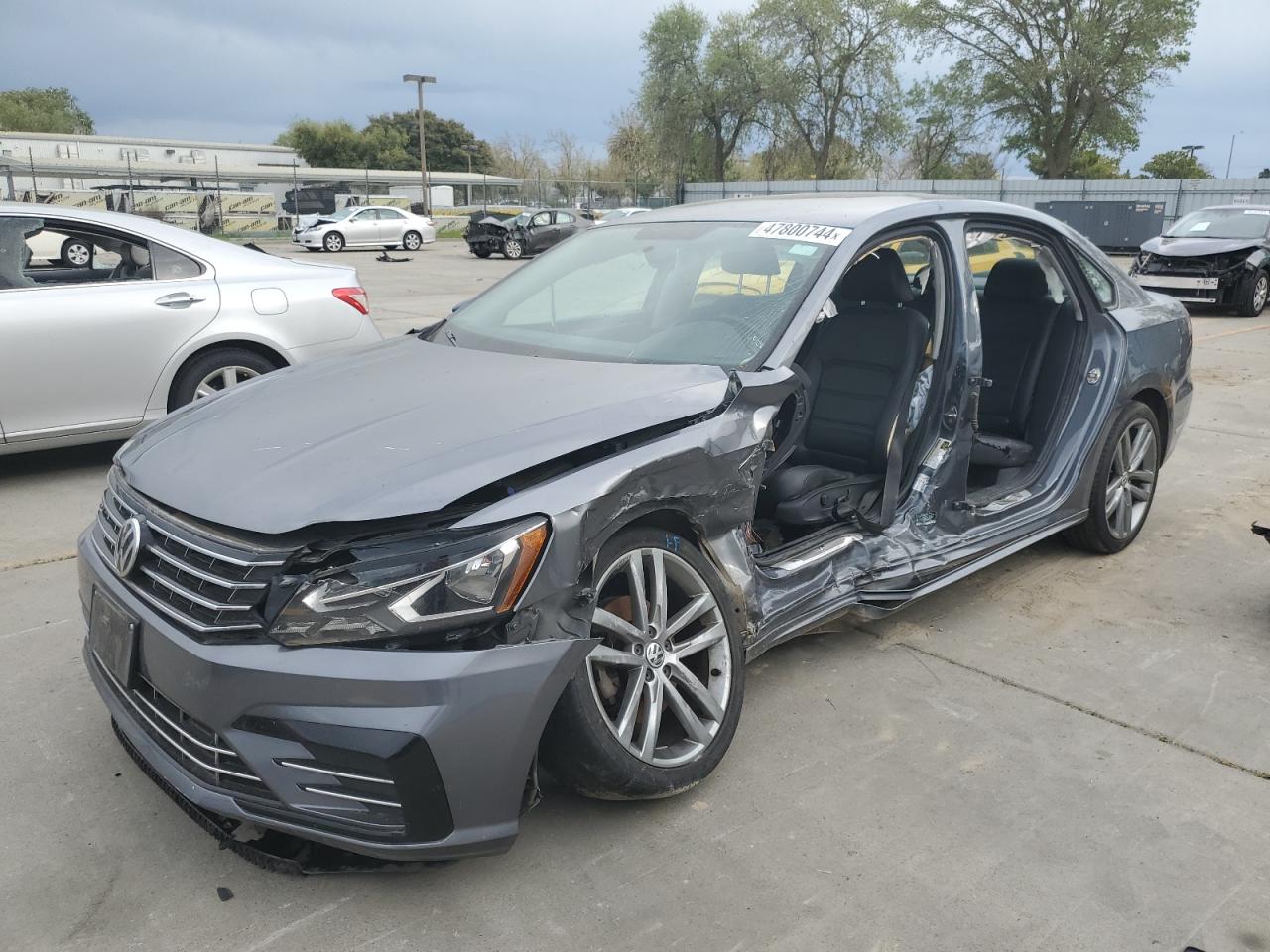 1VWAA7A33JC025930 VOLKSWAGEN PASSAT 2018