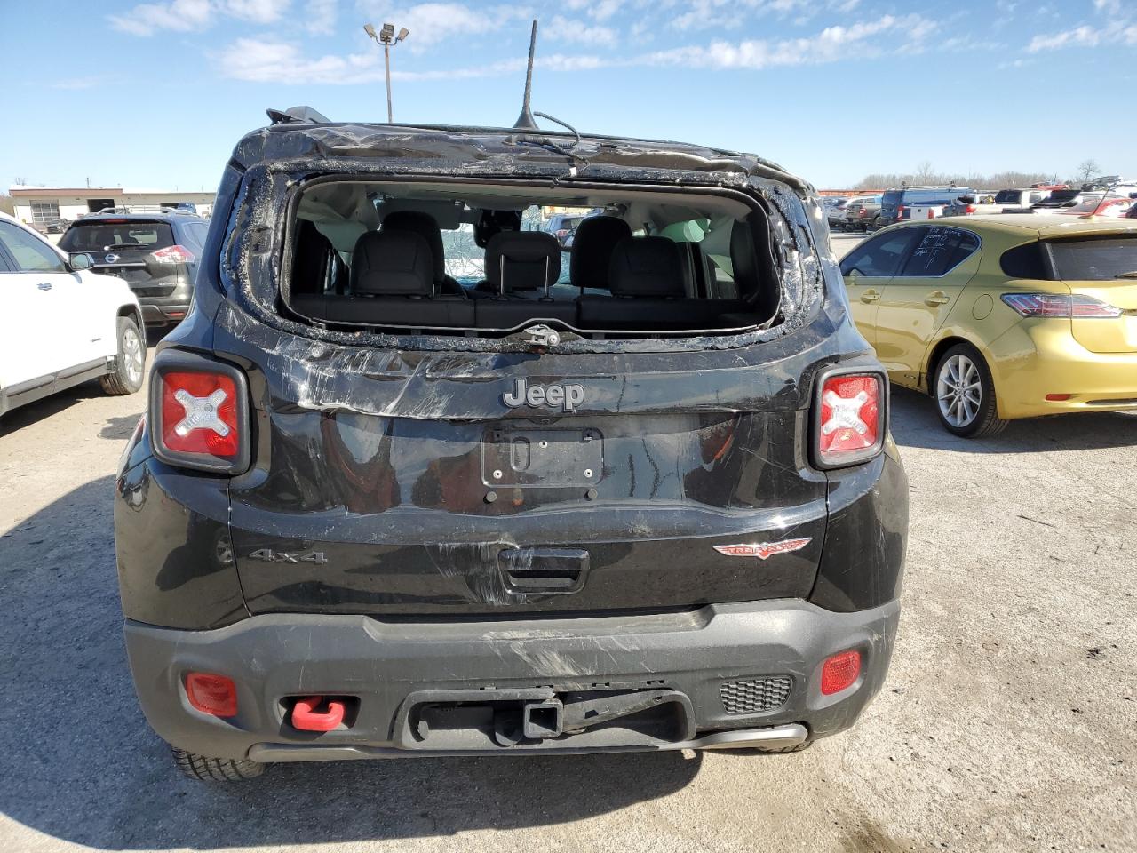 2022 Jeep Renegade Trailhawk vin: ZACNJDC12NPP01720