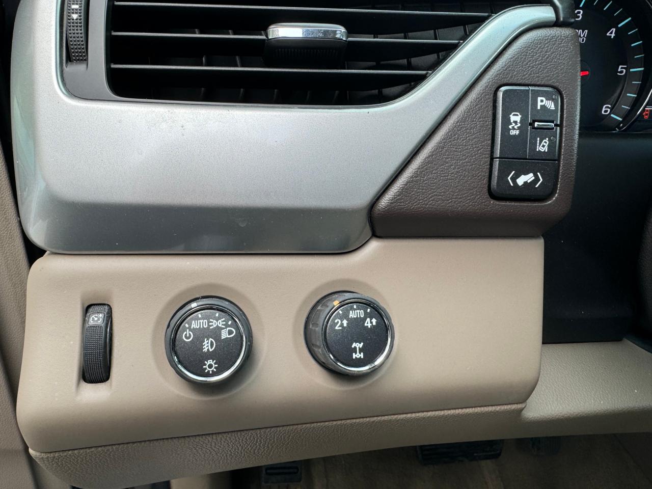 1GNSKBKC5FR110575 2015 Chevrolet Tahoe K1500 Lt