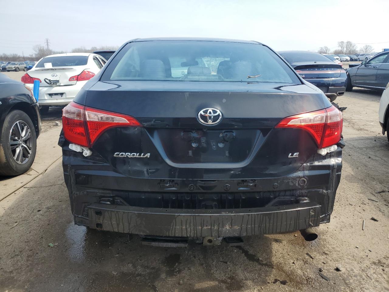 5YFBURHE2JP844162 TOYOTA COROLLA 2018