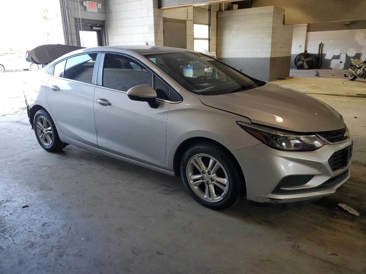 1G1BE5SM6H7205437 CHEVROLET CRUZE 2017