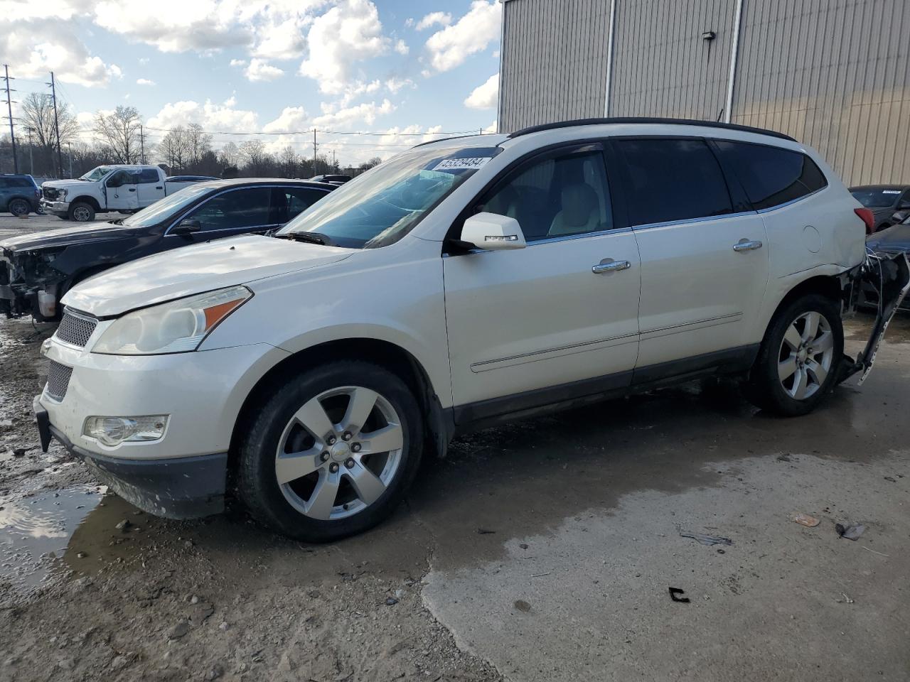 1GNKVLED1BJ315563 2011 Chevrolet Traverse Ltz