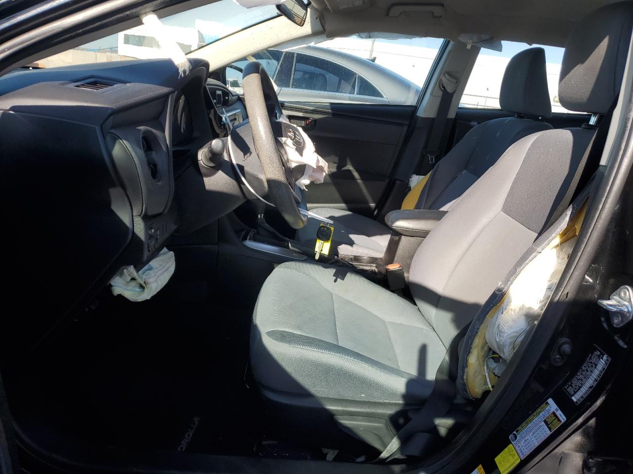 5YFBURHE1HP687380 TOYOTA COROLLA 2017