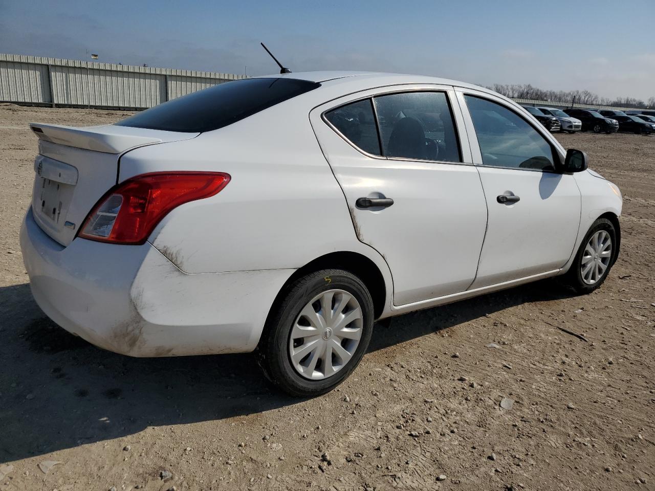 3N1CN7AP7EL844200 2014 Nissan Versa S