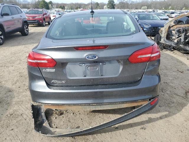 2018 Ford Focus S VIN: 1FADP3E26JL307977 Lot: 45291674