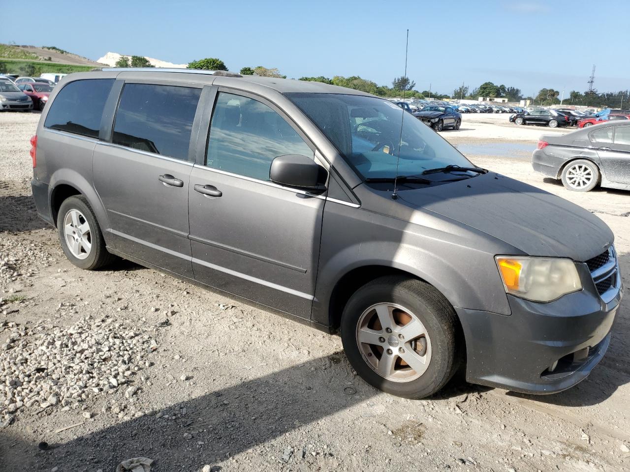 2C4RDGDG1DR549245 2013 Dodge Grand Caravan Crew