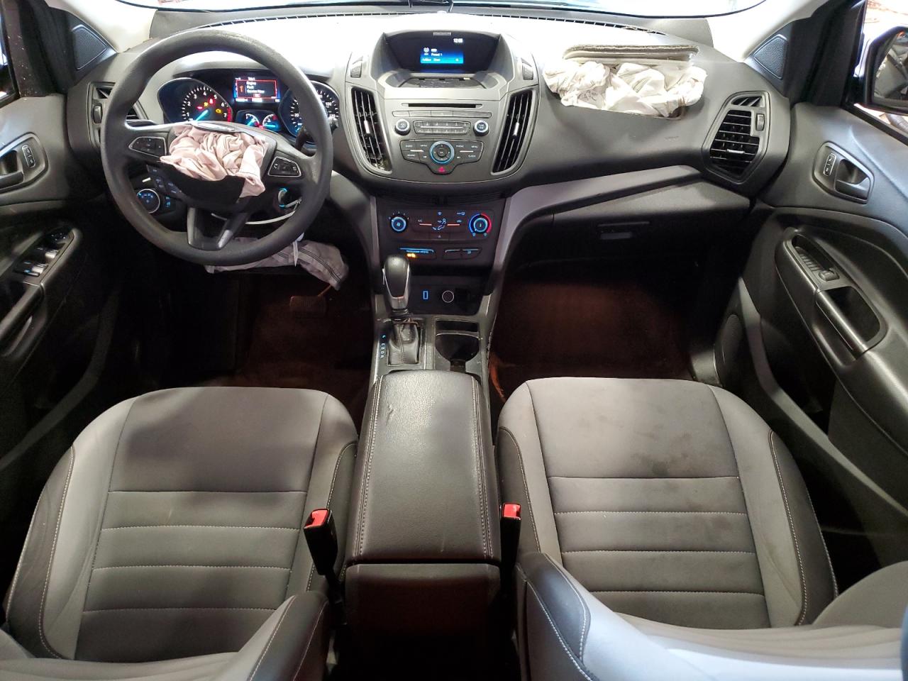 1FMCU0F71HUC19796 FORD ESCAPE 2017
