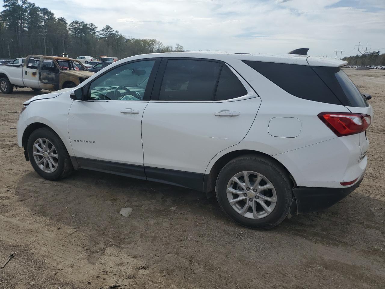 3GNAXKEV1KS665556 CHEVROLET EQUINOX 2019