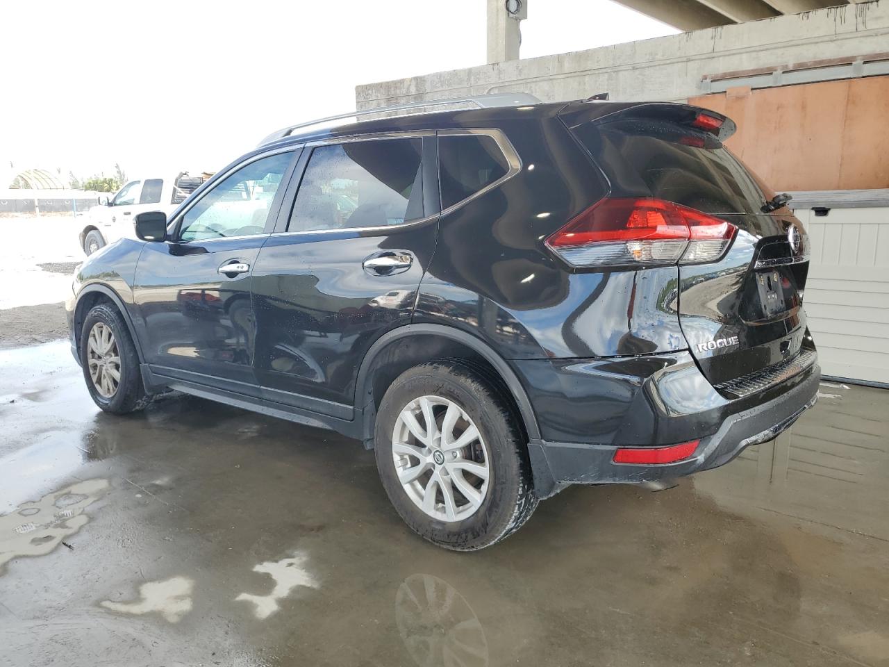 5N1AT2MT4JC776638 NISSAN ROGUE 2018