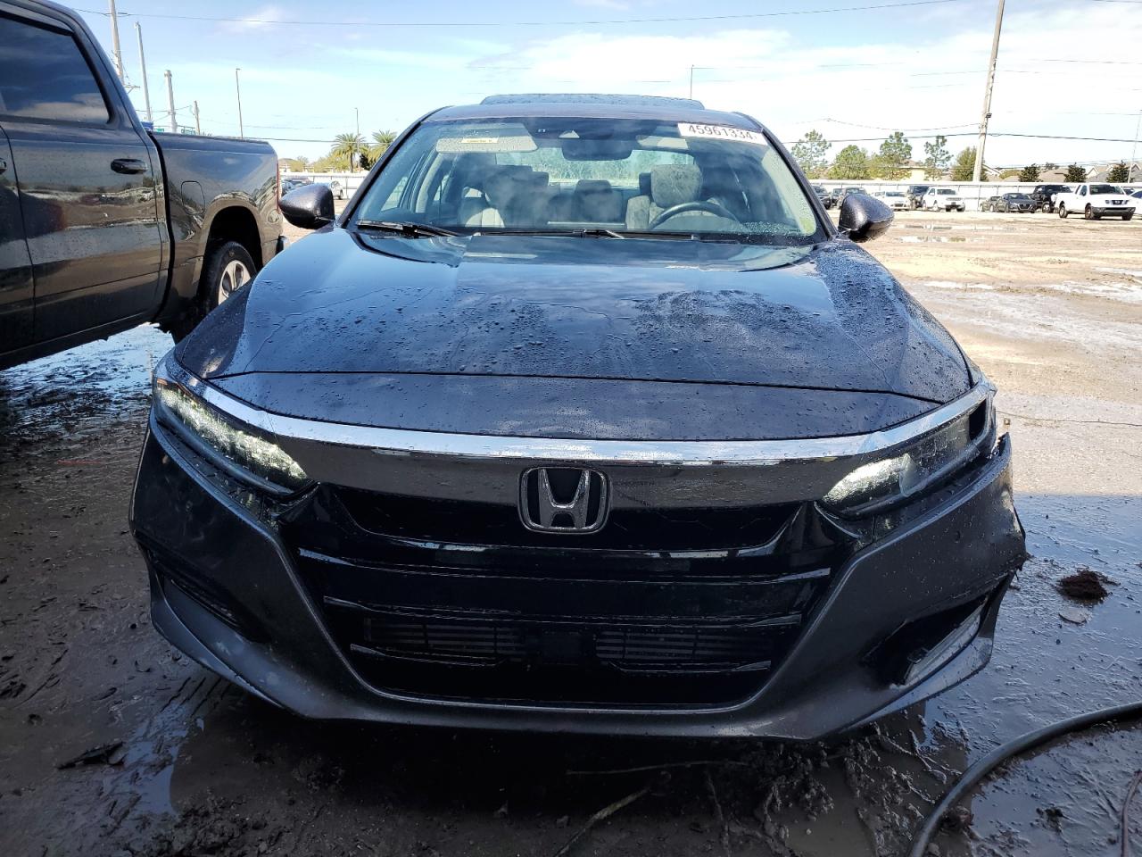 1HGCV1F98JA139851 HONDA ACCORD 2018