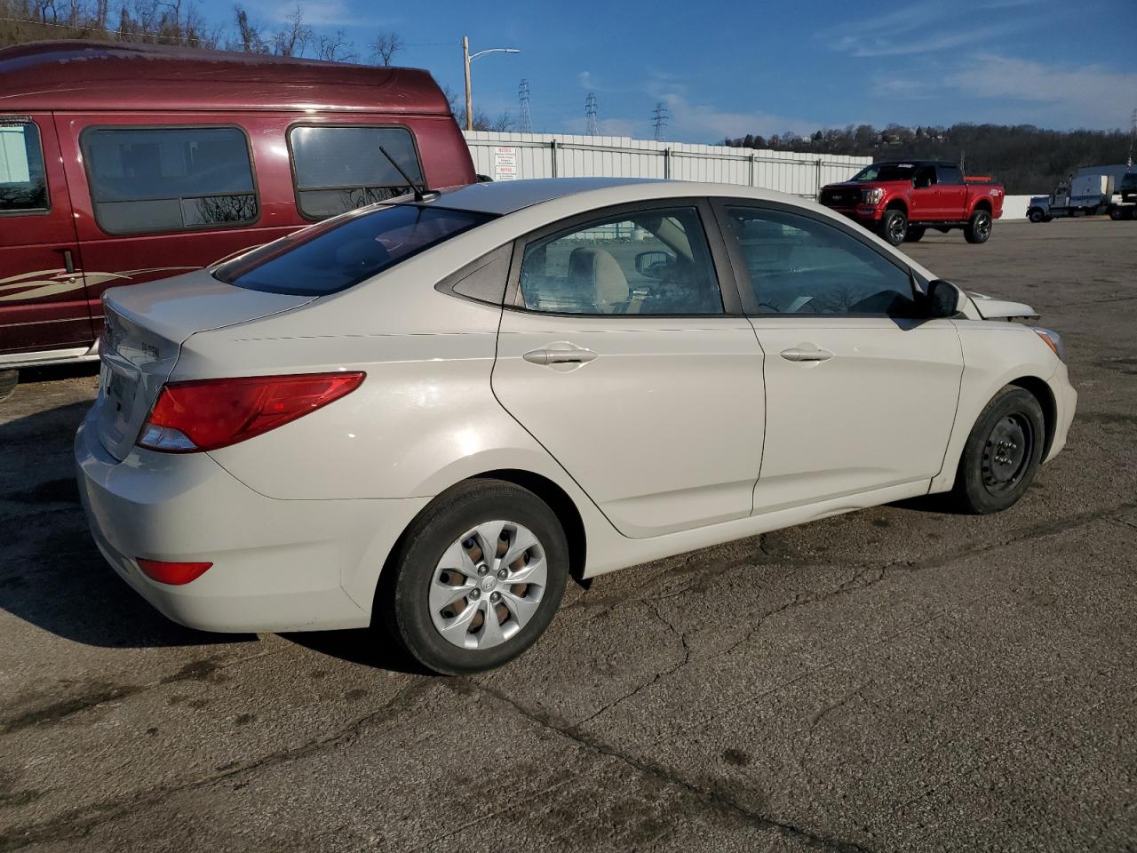 KMHCT4AE5HU263042 2017 Hyundai Accent Se