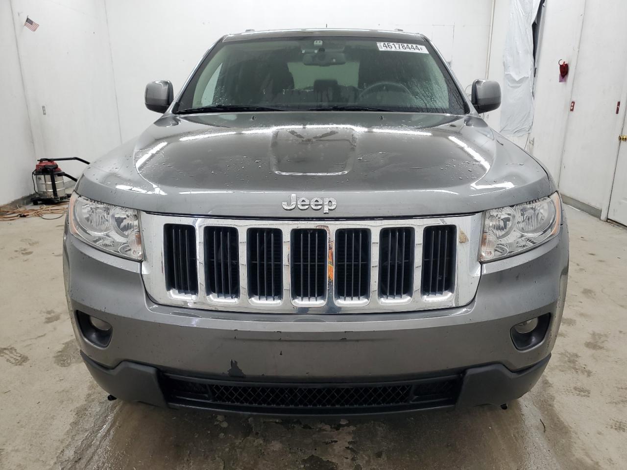 1C4RJFAG9CC272584 2012 Jeep Grand Cherokee Laredo