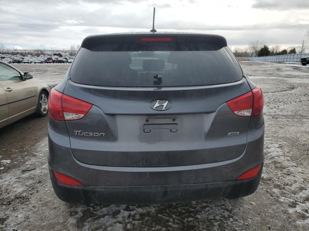 KM8JTCAF0EU887885 2014 Hyundai Tucson Gls