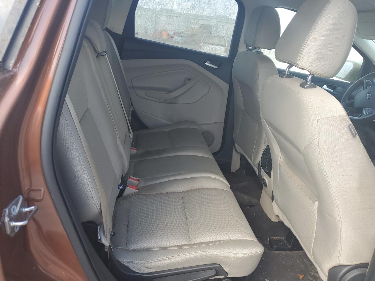 1FMCU0GDXHUE63306 FORD ESCAPE 2017
