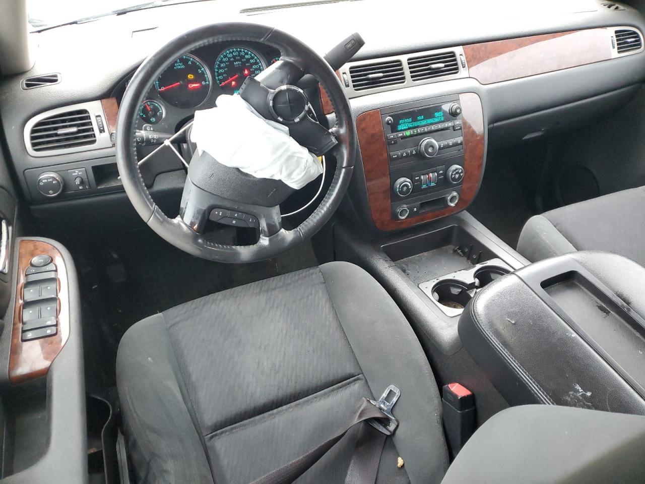 1GNFC230X9J123697 2009 Chevrolet Tahoe C1500 Lt