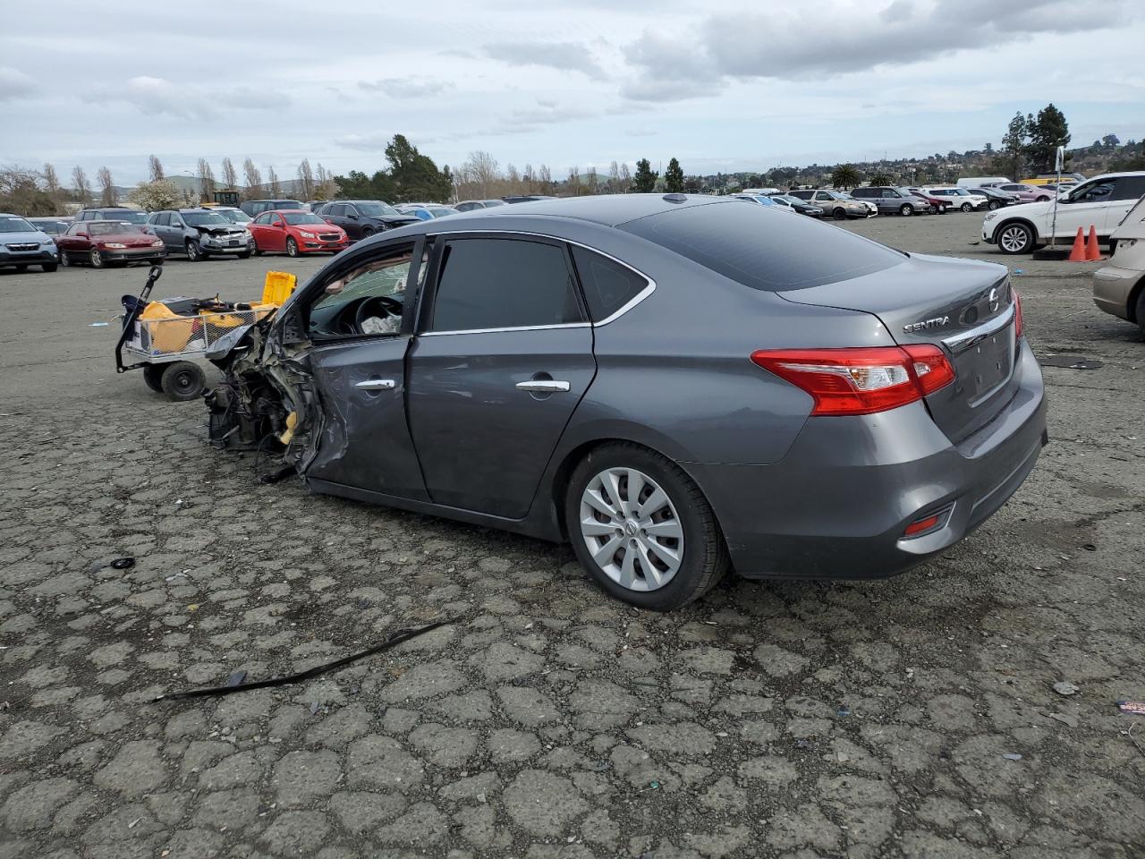3N1AB7AP4HL686600 NISSAN SENTRA 2017