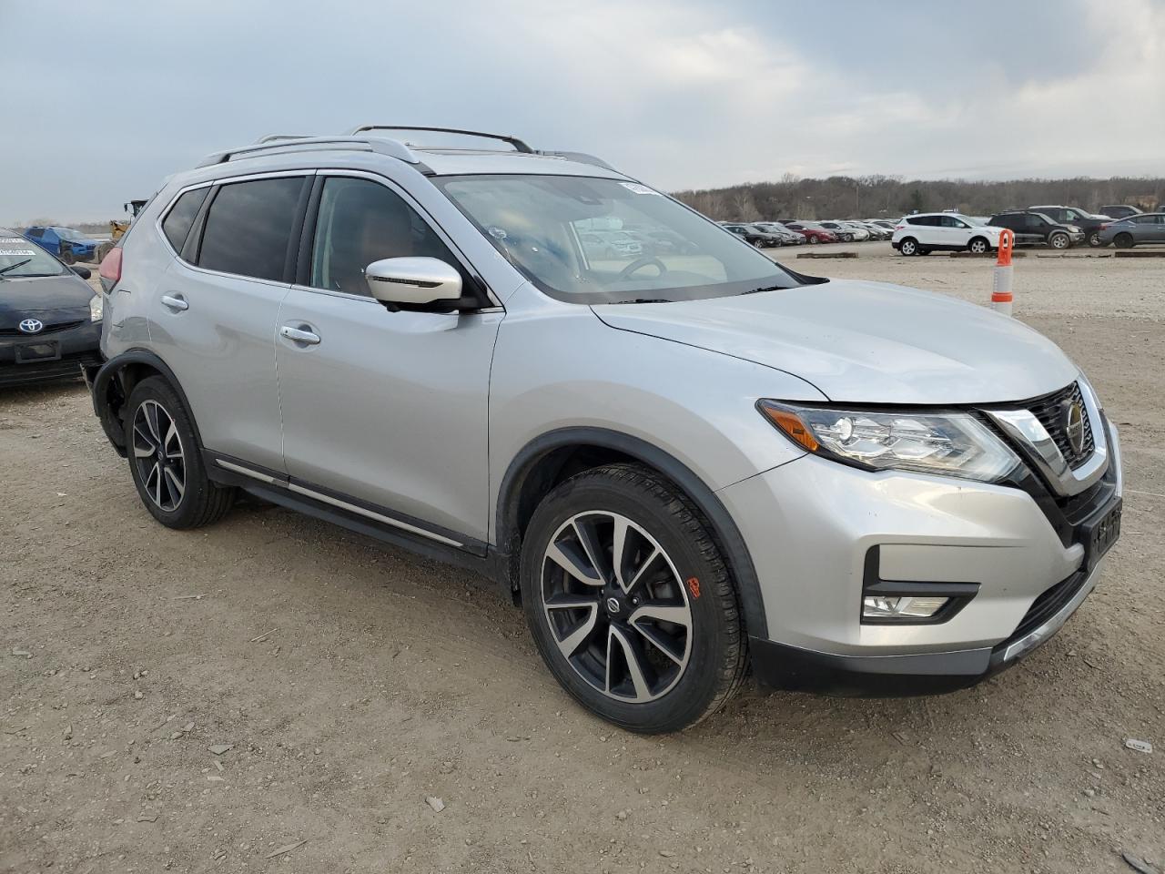 JN8AT2MV8JW346913 NISSAN ROGUE 2018
