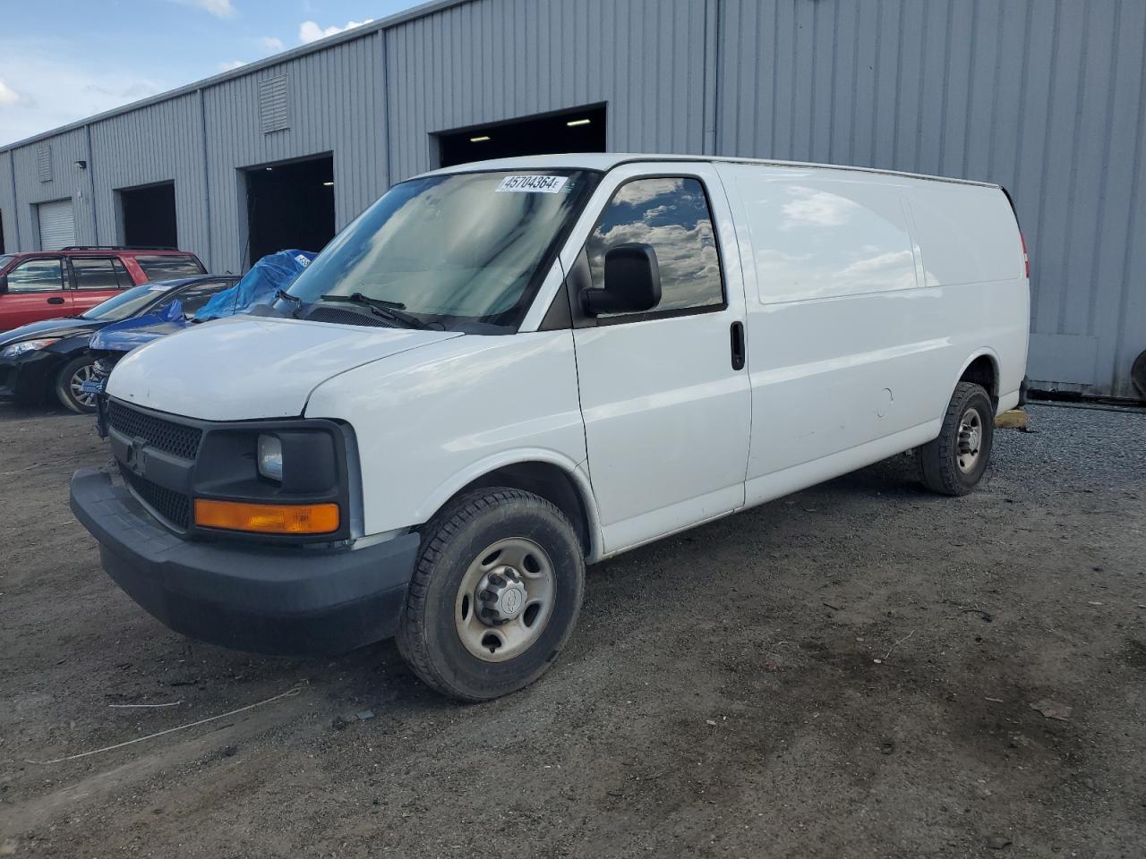 1GCWGBFF9H1107759 2017 Chevrolet Express G2500