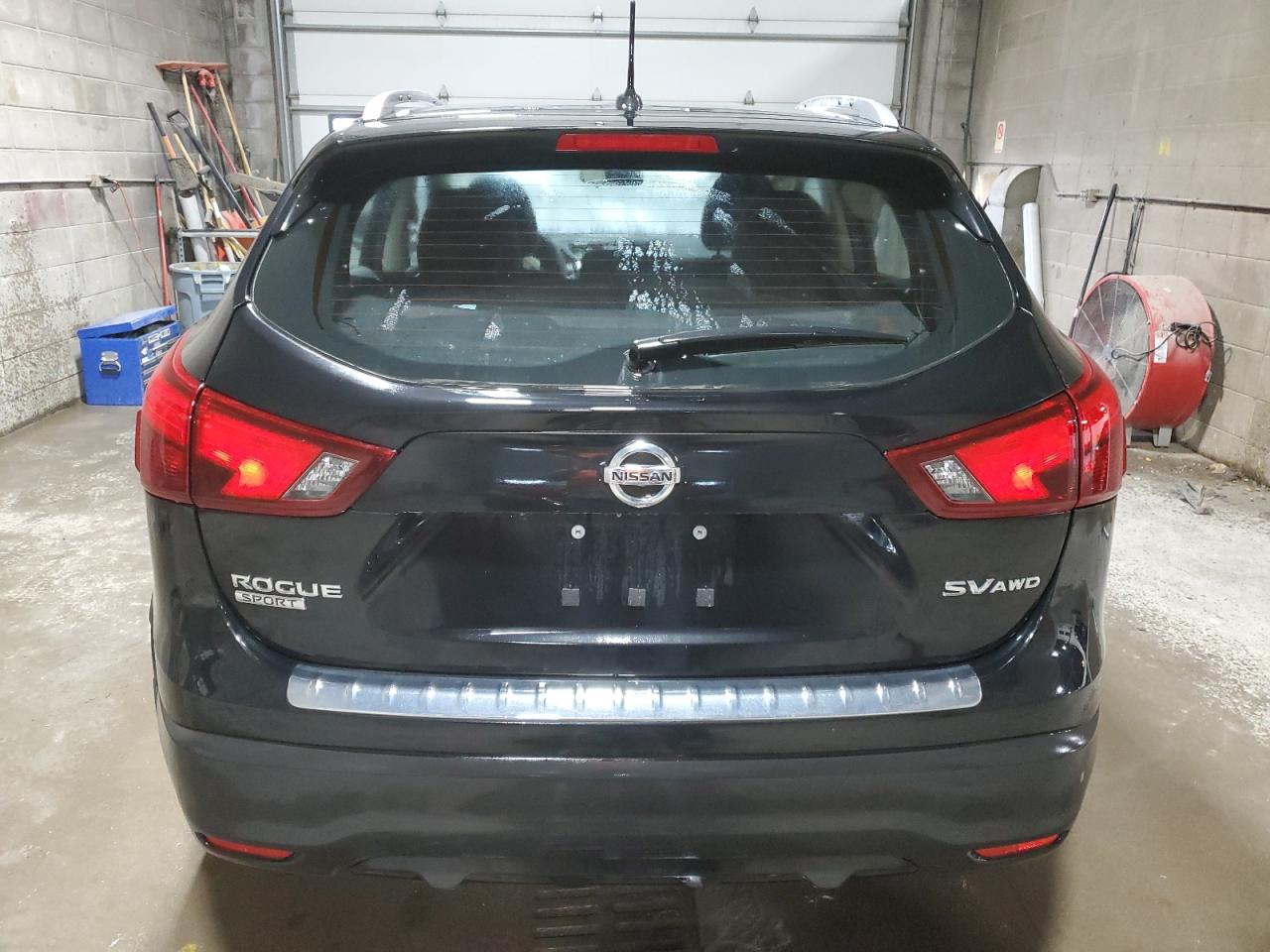 JN1BJ1CR7HW104213 NISSAN ROGUE 2017