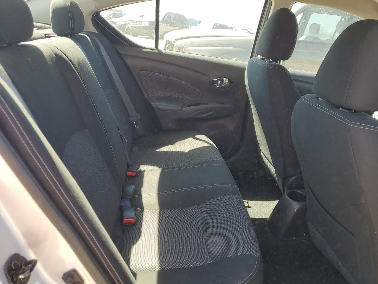 3N1CN7AP2JK437336 NISSAN VERSA 2018