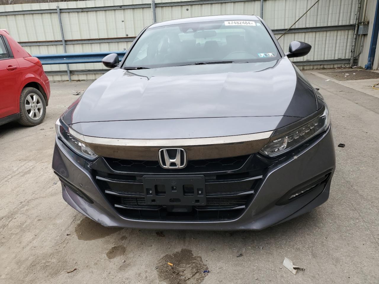 1HGCV1F33JA167018 HONDA ACCORD 2018