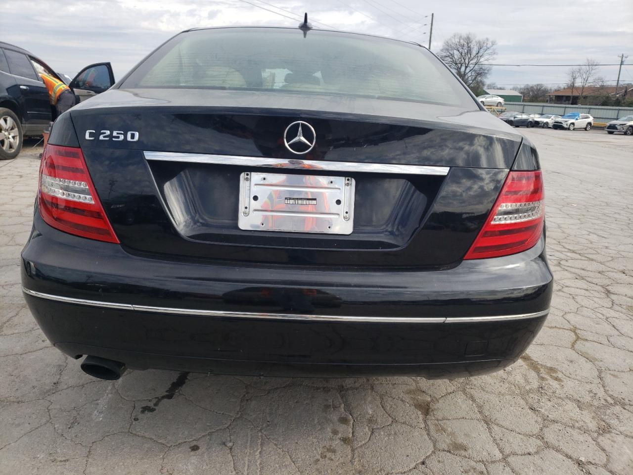 WDDGF4HB2DR264855 2013 Mercedes-Benz C 250