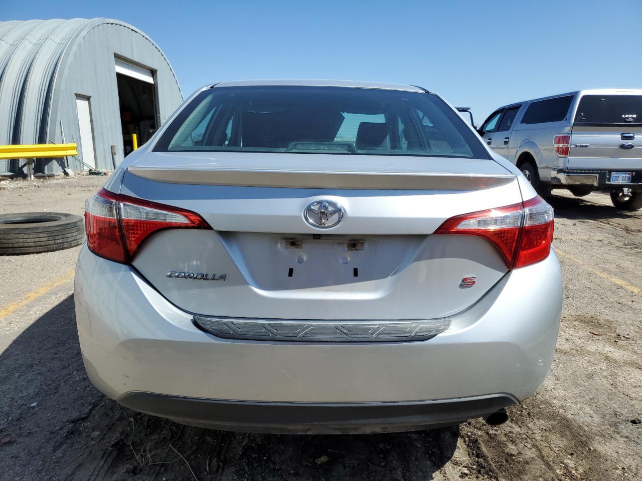 2016 Toyota Corolla L vin: 5YFBURHE1GP552365