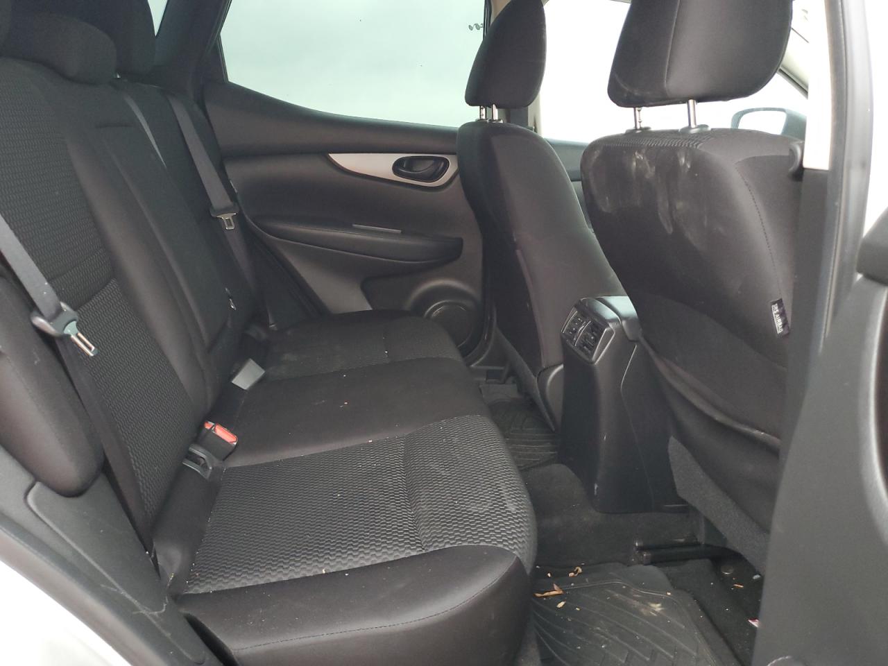 JN1BJ1CV8LW279382 NISSAN ROGUE 2020