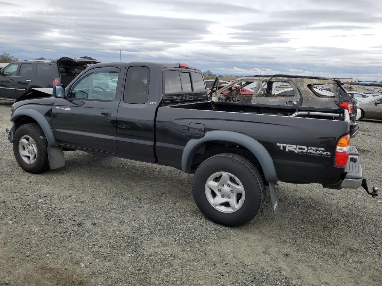 5TEWN72N52Z002584 2002 Toyota Tacoma Xtracab