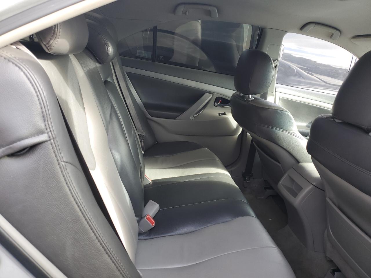 4T1BF3EK0AU517615 2010 Toyota Camry Base