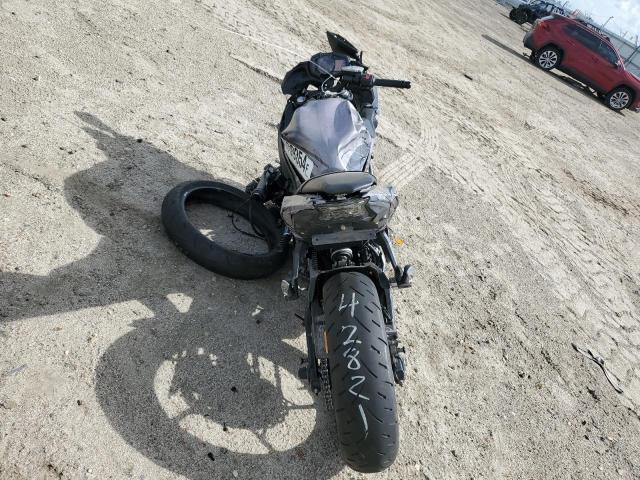2017 KAWASAKI EX650 F - JKAEXEK1XHDA05387