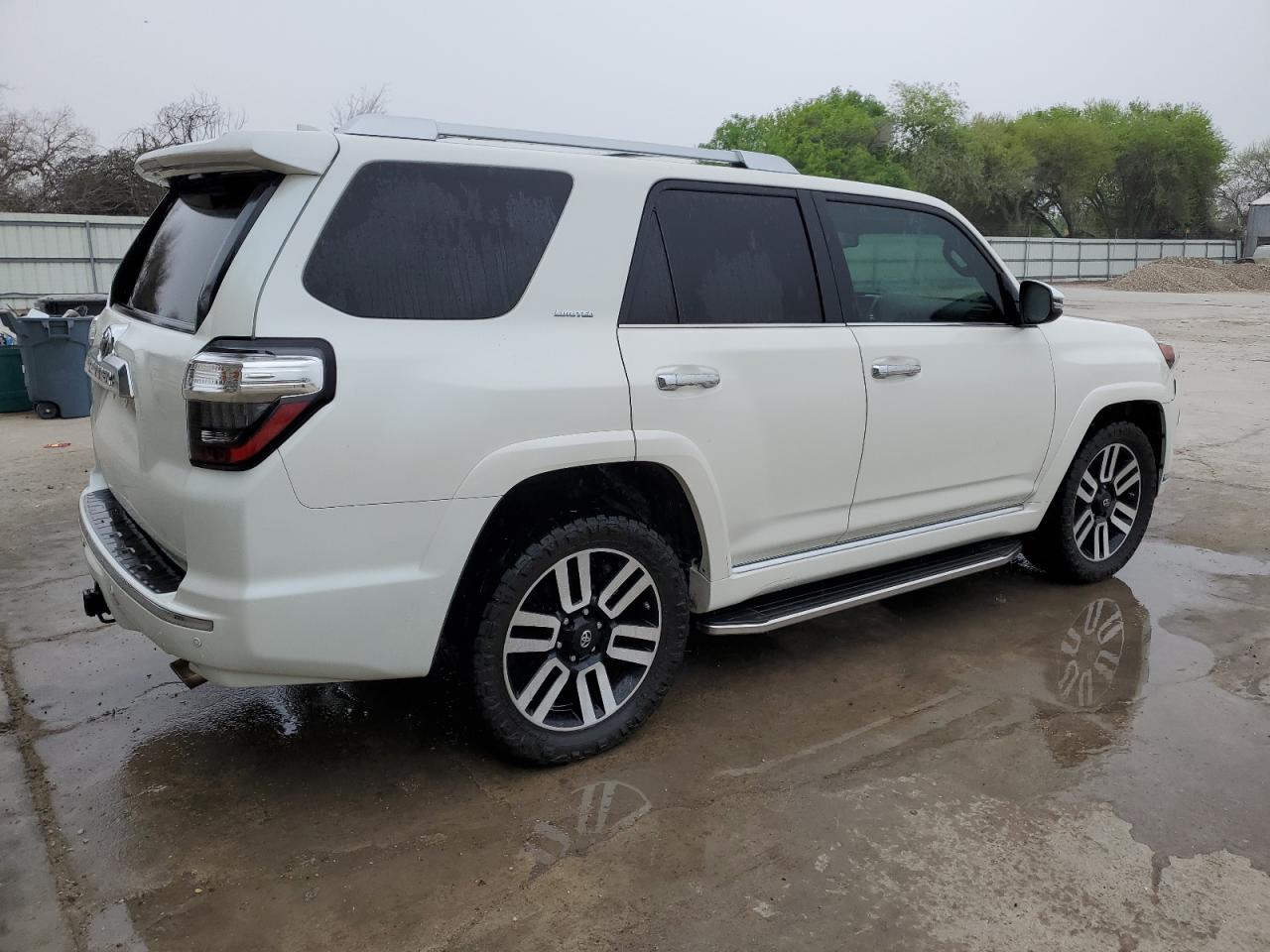 JTEZU5JR2G5110613 2016 Toyota 4Runner Sr5