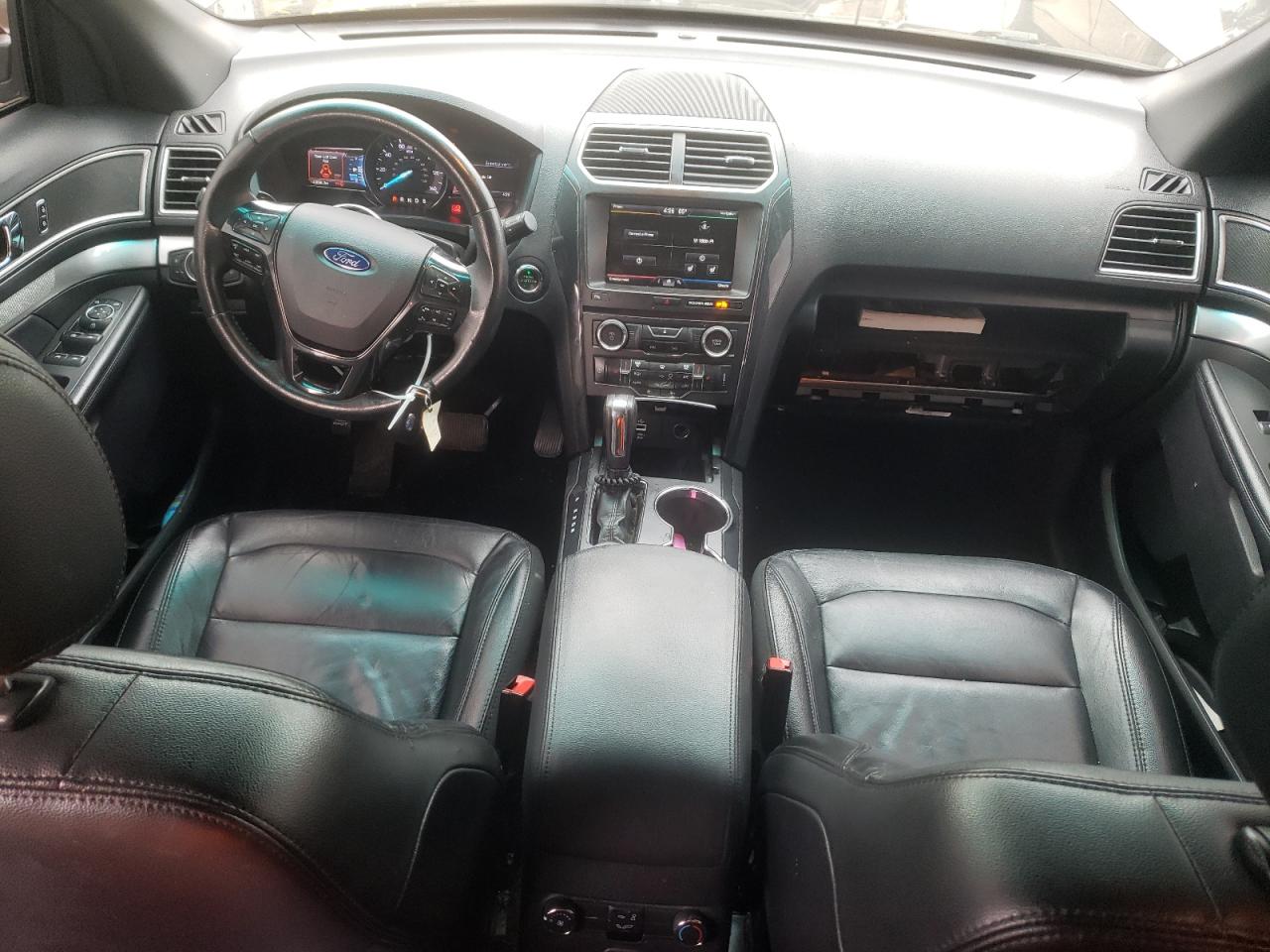 1FM5K8D80GGB85405 FORD EXPLORER 2016