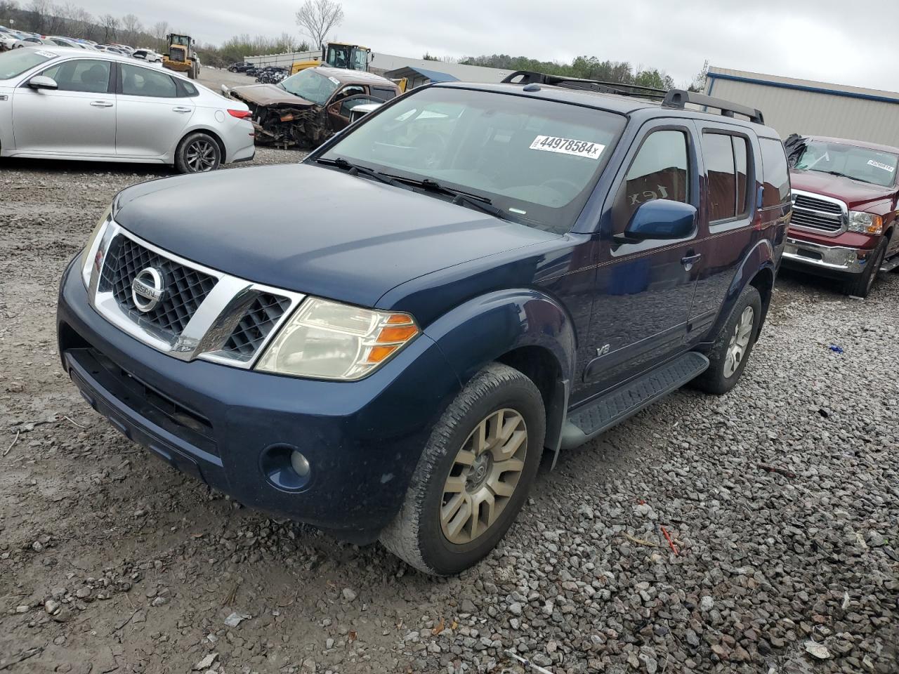 5n1br18a38c602821 5N1BR18A38C602821 2008 Nissan Pathfinder Le