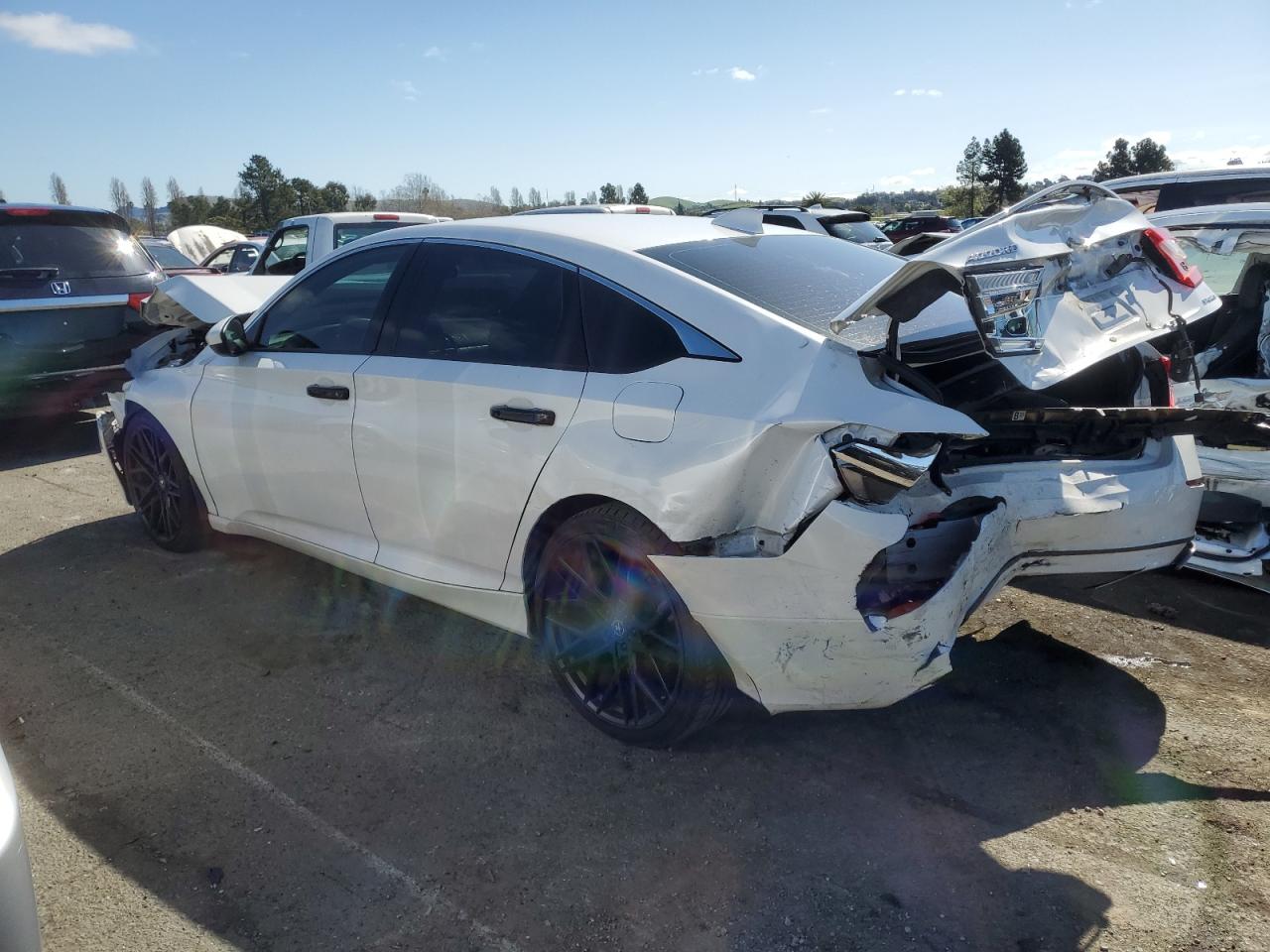 1HGCV1F39JA251196 HONDA ACCORD 2018