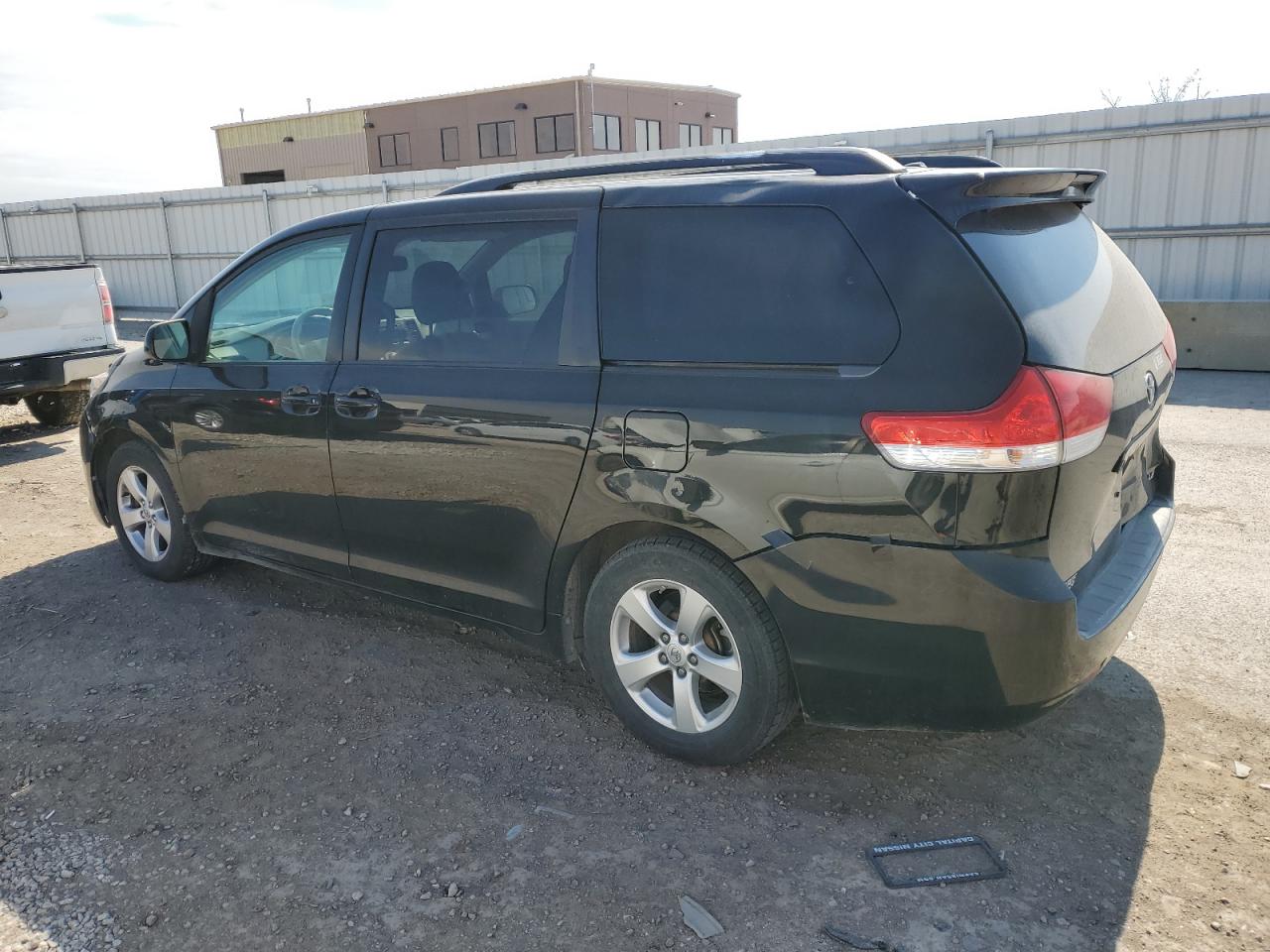 2014 Toyota Sienna Le vin: 5TDKK3DC2ES434420