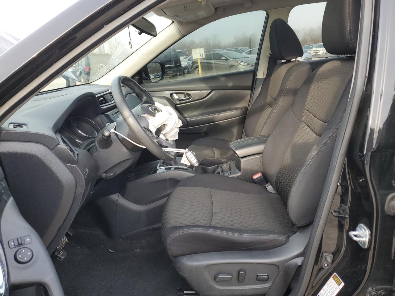 5N1AT2MV6HC763997 NISSAN ROGUE 2017