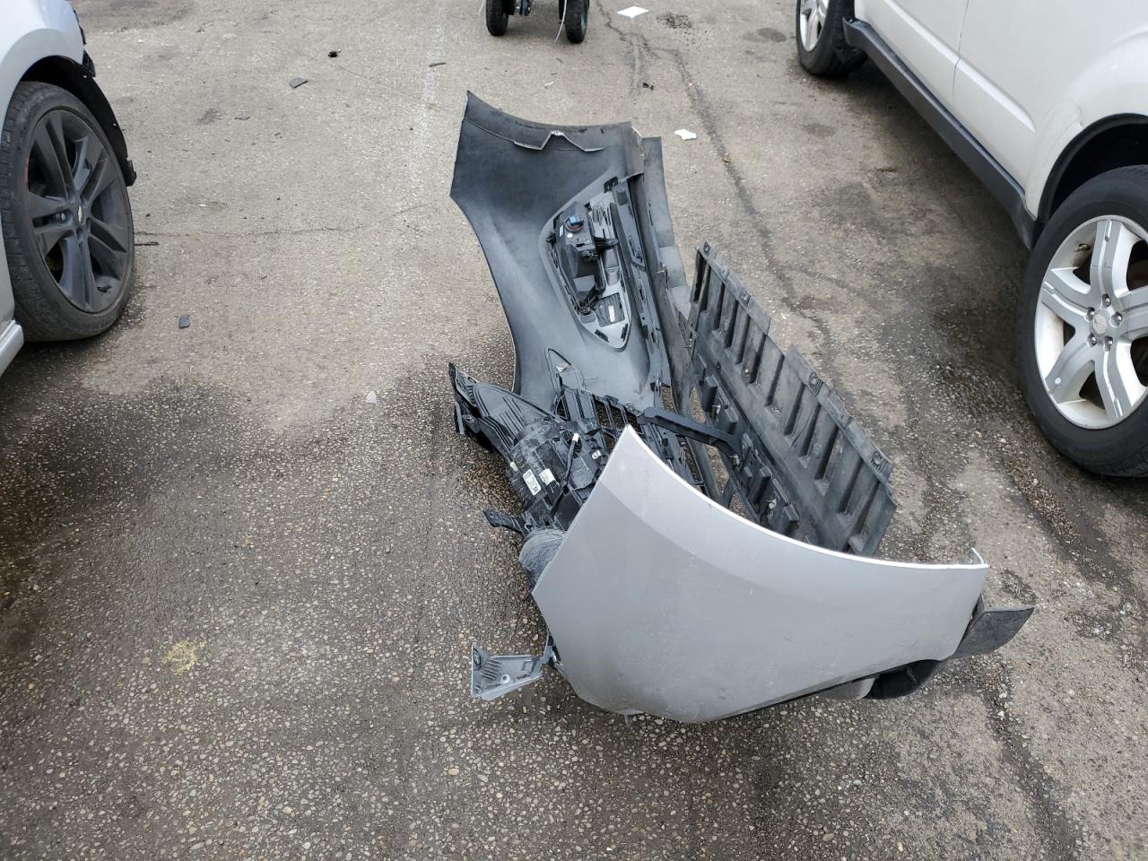 3G1BE6SM5JS647896 CHEVROLET CRUZE 2018