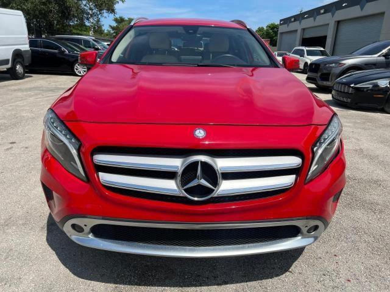 2017 Mercedes-Benz Gla 250 vin: WDCTG4EB4HJ335160