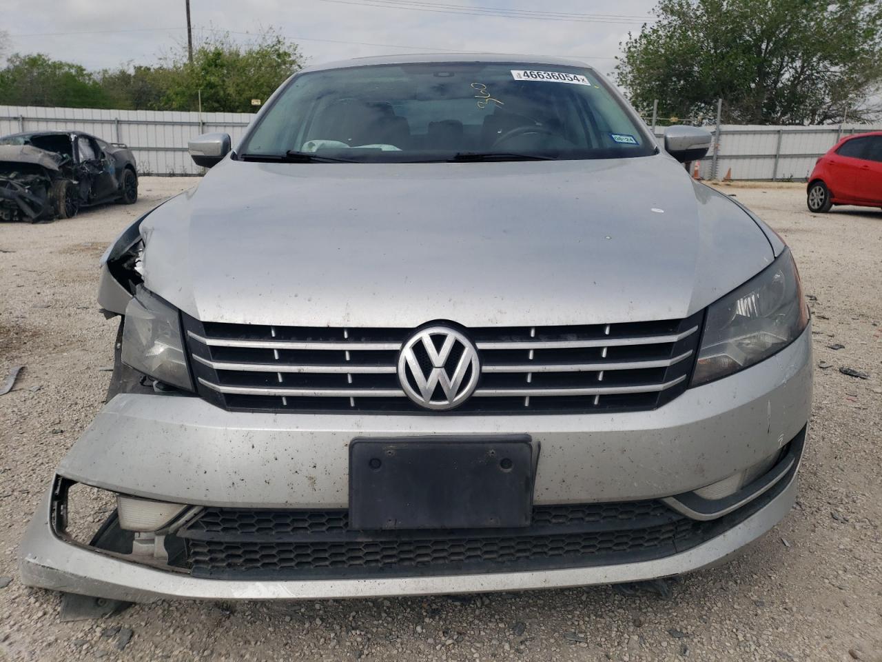 1VWBV7A37FC082972 2015 Volkswagen Passat Se